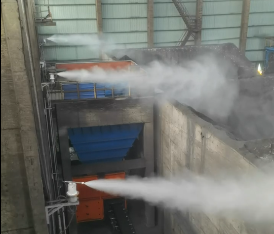 江西九江钢厂双流体旋转喷枪干雾抑尘